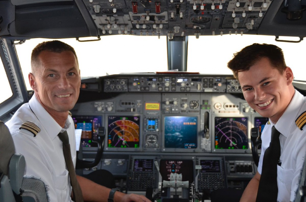 PARTNERING WITH EXPERIENCED TUTORS FOR ONLINE AVIATION