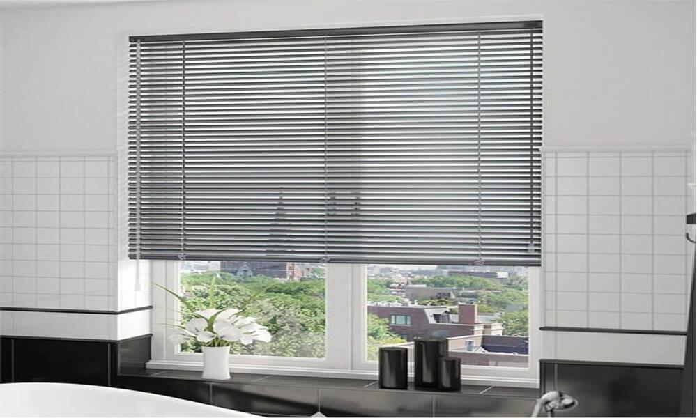 How to engage with Venetian Blinds